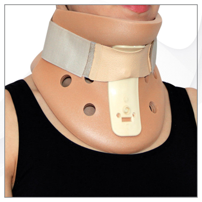 Tvrda vratna ortoza NS 02