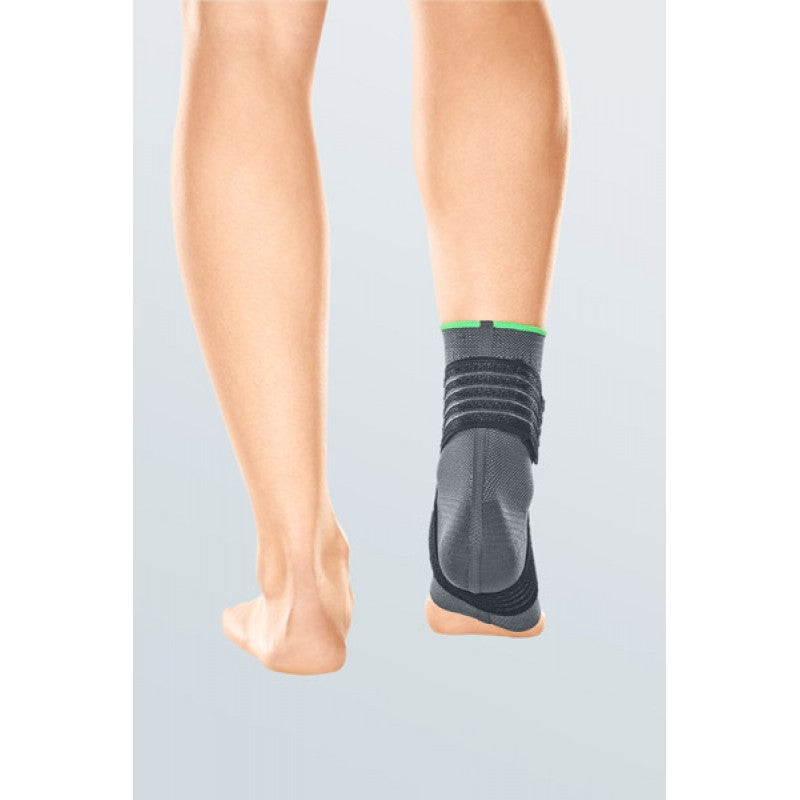 Steznik za skočni zglob sa silikonskim jastučićem i kaišem za zatezanje