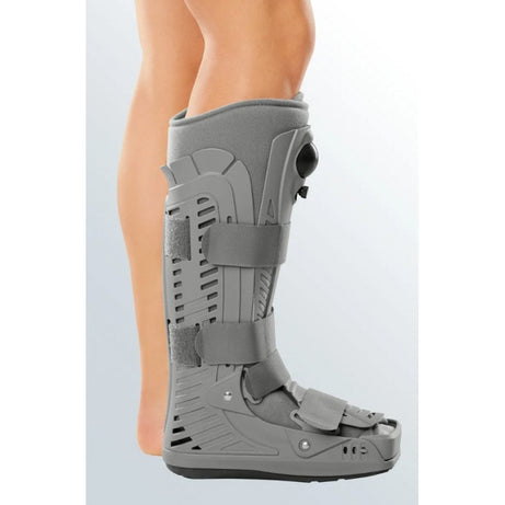 Čizma za imobilizaciju skočnog zgloba u određenoj poziciji Protect walker boot